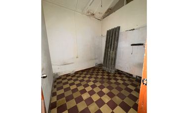 VENDO CASALOTE PARA INVERSIÓN EN SABANETA