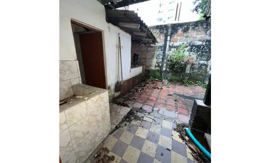 VENDO CASALOTE PARA INVERSIÓN EN SABANETA