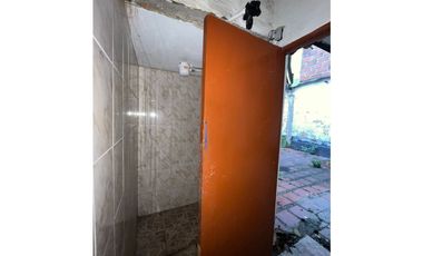 VENDO CASALOTE PARA INVERSIÓN EN SABANETA