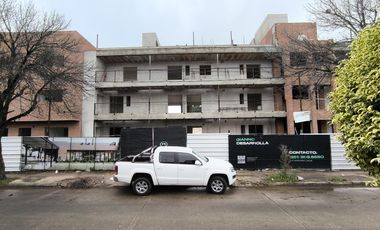VENTA| DEPARTAMENTO 2 dorm. con BALCÓN en BARRIO JARDÍN ¡EL MEJOR EMPRENDIMIENTO DE ZONA SUR!