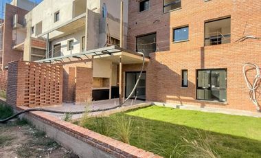 VENTA| DEPARTAMENTO 2 dorm. con BALCÓN en BARRIO JARDÍN ¡EL MEJOR EMPRENDIMIENTO DE ZONA SUR!
