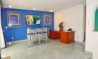 CASA EN VENTA en Campestre Churubusco, Coyoacán