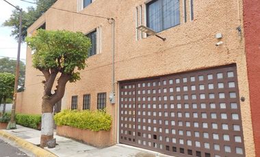 CASA EN VENTA en Campestre Churubusco, Coyoacán