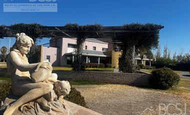 Quinta en  Richet Zapata