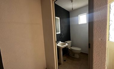 CASA EN VENTA EN BOSQUES DE PERINORTE