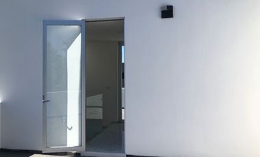 Residencia nueva en coto