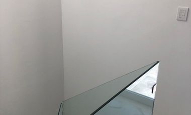 Residencia nueva en coto