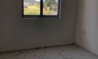 Residencia nueva en coto