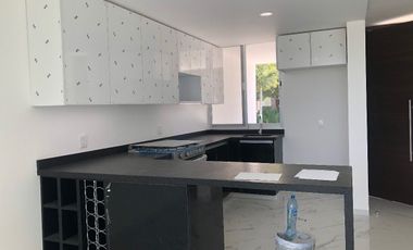 Residencia nueva en coto