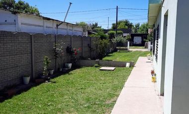 Casa en venta - 3 Dormitorios 1 Baño - Saladillo