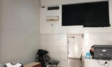 Local en alquiler - 1 Baño - Wilde