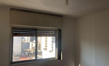 2 Dormitorios - 2 Balcones - Alquiler - Departamento - Centro