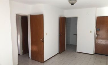 2 Dormitorios - 2 Balcones - Alquiler - Departamento - Centro