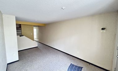 CASA EN VENTA EN TECAMAC