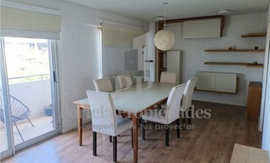 DEPARTAMENTO DE 5 AMBIENTES CON COCHERA CASTELAR CENTRO