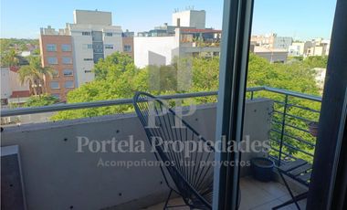 DEPARTAMENTO DE 5 AMBIENTES CON COCHERA CASTELAR CENTRO
