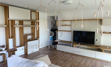 DEPARTAMENTO DE 5 AMBIENTES CON COCHERA CASTELAR CENTRO