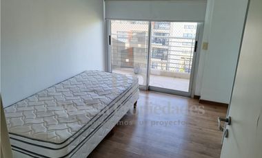 DEPARTAMENTO DE 5 AMBIENTES CON COCHERA CASTELAR CENTRO