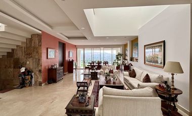 ESPECTACULAR CASA EN VENTA EN BOSQUE REAL