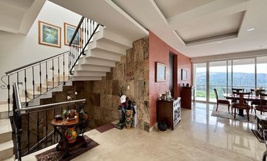 ESPECTACULAR CASA EN VENTA EN BOSQUE REAL