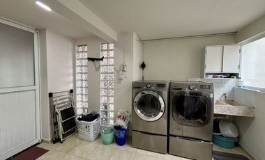 ESPECTACULAR CASA EN VENTA EN BOSQUE REAL