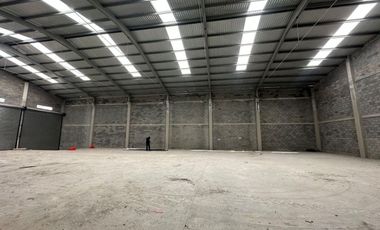BODEGA EN PARQUE INDUSTRIAL EN STA CATARINA