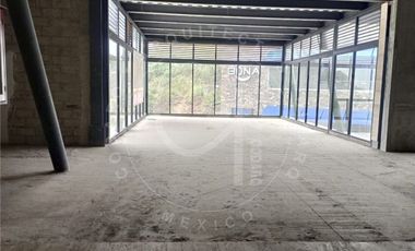 Locales en Renta en Bosque Esmeralda