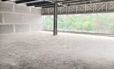 Locales en Renta en Bosque Esmeralda