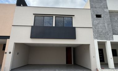 Casa en venta en Cerradas de Rinconada III – Apodaca, N.L.