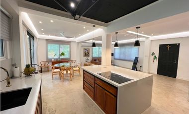 Alquiler de casa amoblada en Altos de Curundú, Ciudad de Panamá