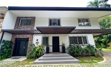 Alquiler de casa amoblada en Altos de Curundú, Ciudad de Panamá