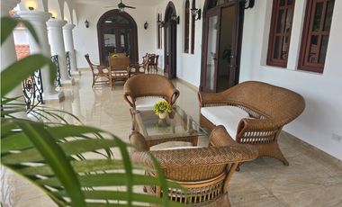Casa en alquiler Costa del Este M.M