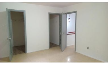 CLAYTON / 117M / 2 HABITACION / 2 NIVEL / 2 PARKING / TERRAZA / VACIO