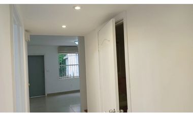 CLAYTON / 117M / 2 HABITACION / 2 NIVEL / 2 PARKING / TERRAZA / VACIO