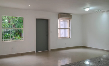 CLAYTON / 117M / 2 HABITACION / 2 NIVEL / 2 PARKING / TERRAZA / VACIO