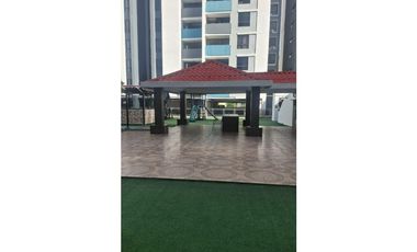 SEA CONFIABLE VENDE APARTAMENTO EN PH TERRAZAS DEL REY