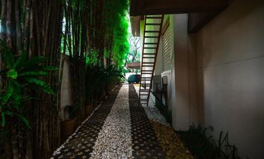 For Sale Well Maintained House and Lot with Pool Ayala Alabang Muntinlupa
