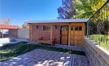Vendemos Casa-Cabaña con Pileta, lote 1.352 m2 El Carrizal, Mendoza
