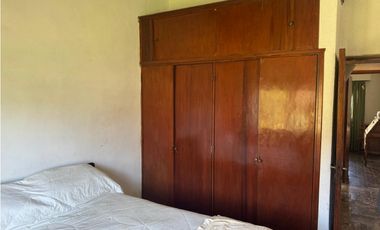 Casa con depto en Santa Clara