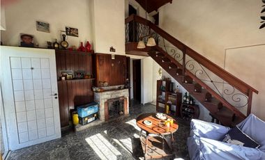 Casa con depto en Santa Clara