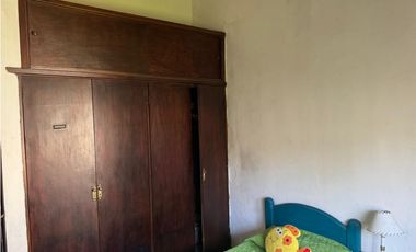 Casa con depto en Santa Clara