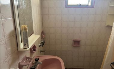 Casa con depto en Santa Clara