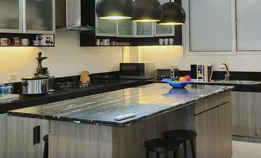 For Sale/Lease 3 Storey House & Lot in Merville, Paranaque