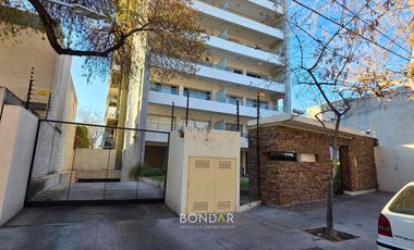 LOFT EN ALQUILER- 5TA SECCION- Seguridad 24 hs/ Sum/ Cochera/ 1 Dorm