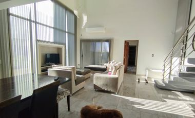 Casa en venta de 3 dormitorios c/ cochera en San Rafael