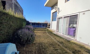 Casa en venta de 3 dormitorios c/ cochera en San Rafael