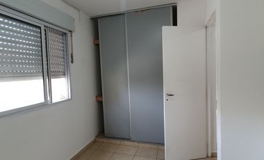 Departamento en alquiler de 1 dormitorio en Villa Centenario
