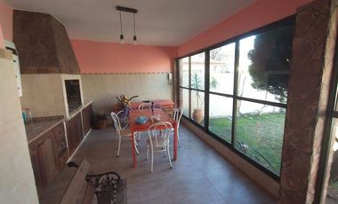 Casa en alquiler en Castelar Norte