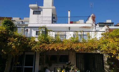 Casa en alquiler en Castelar Norte