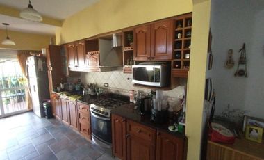 Casa en alquiler en Castelar Norte
